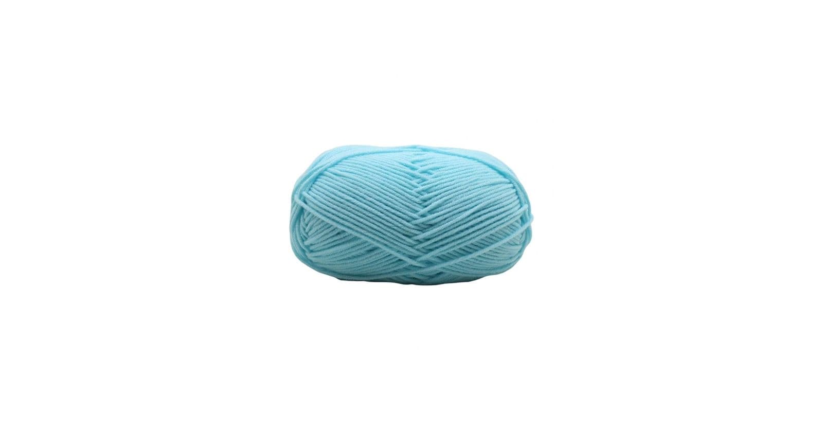 Hilo de lana 15GR azul claro